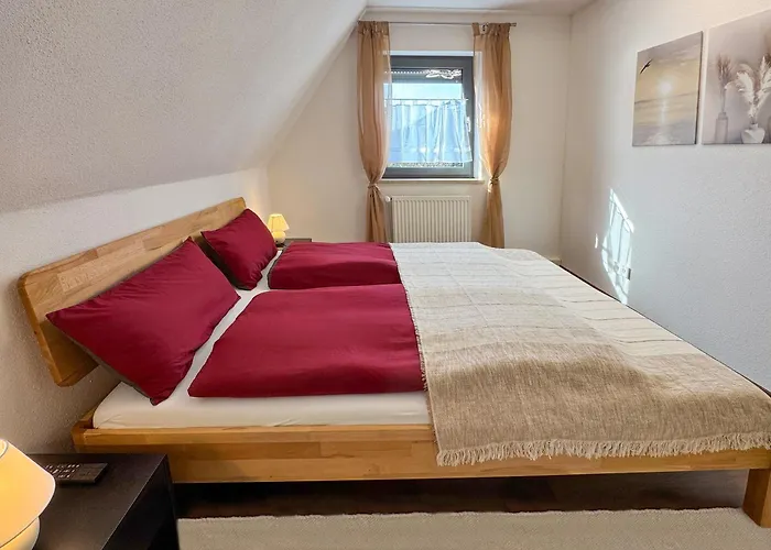 Geraeumige Mit 2 Schlafzimmern, Fitness & Bestlage Augsburg